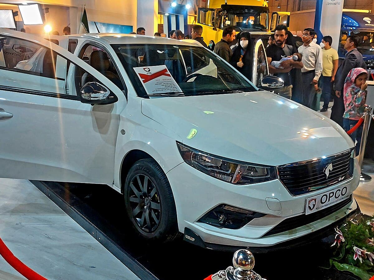 Tahran Modern Otomobiller